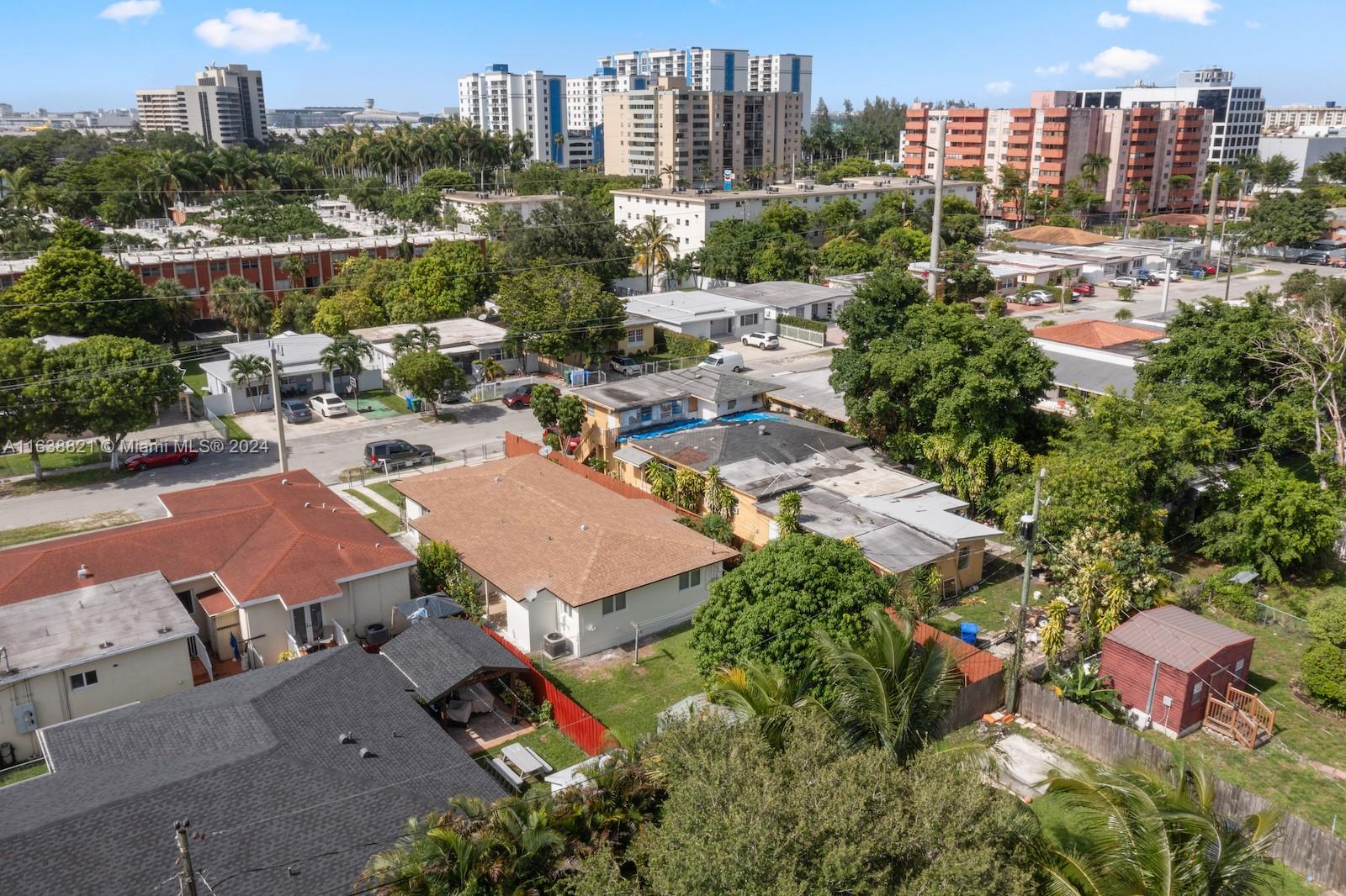 5172 NW 5th St Unit: Rear Unit