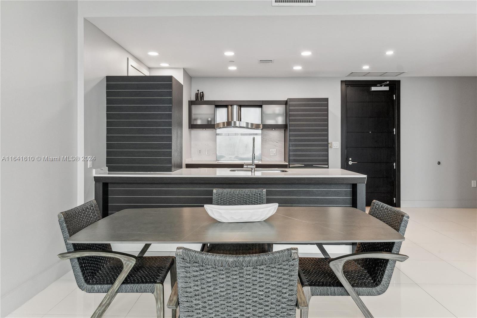 200 Biscayne Boulevard Way # 4912