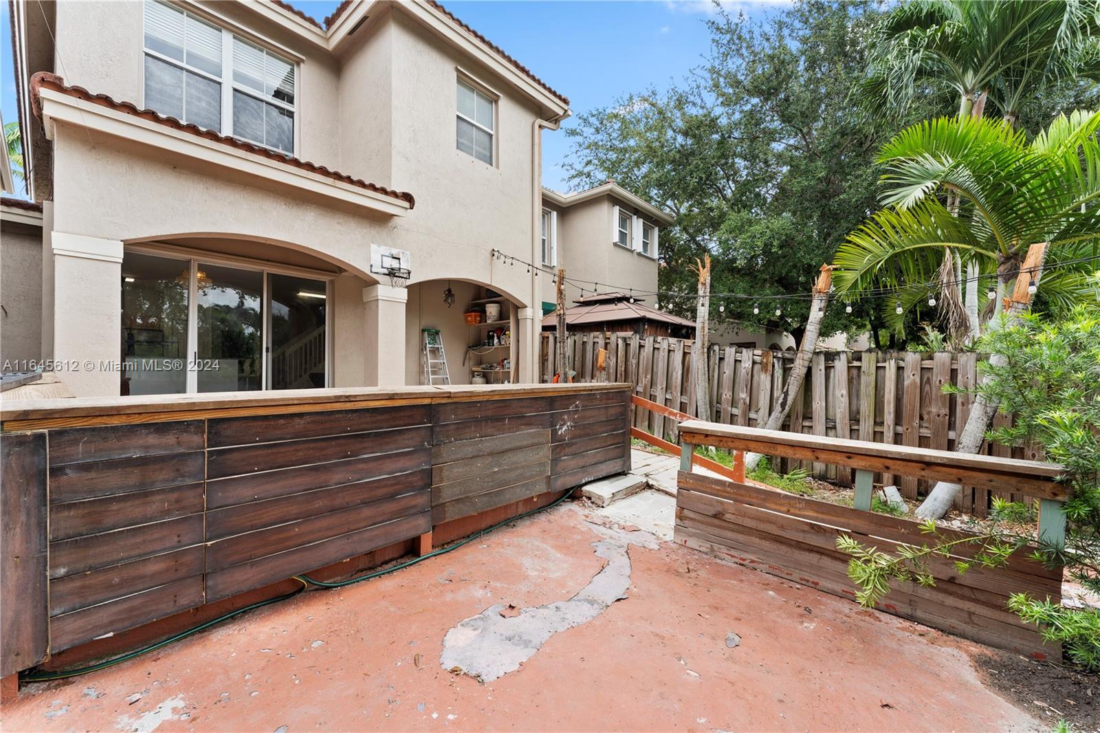 15408 SW 9th Way # 15408