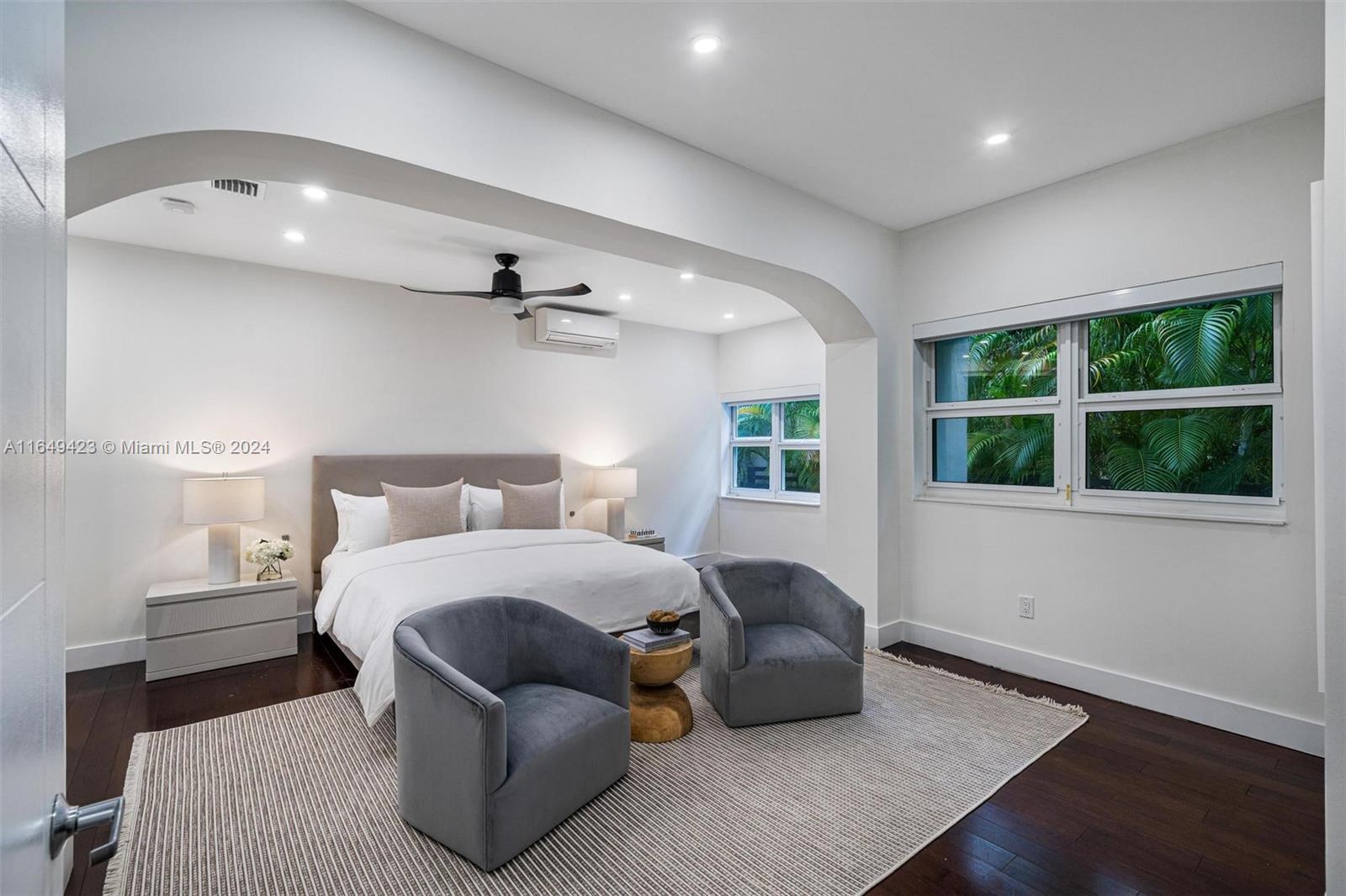 2598 Taluga Dr