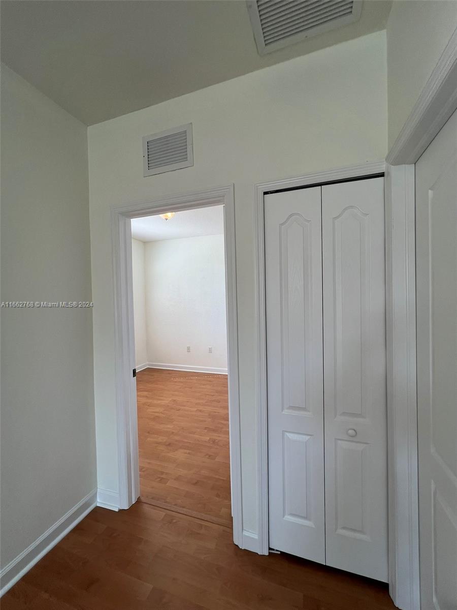 7655 NW 113th Path