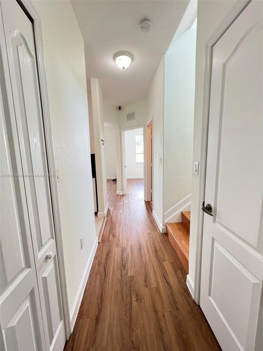 7655 NW 113th Path
