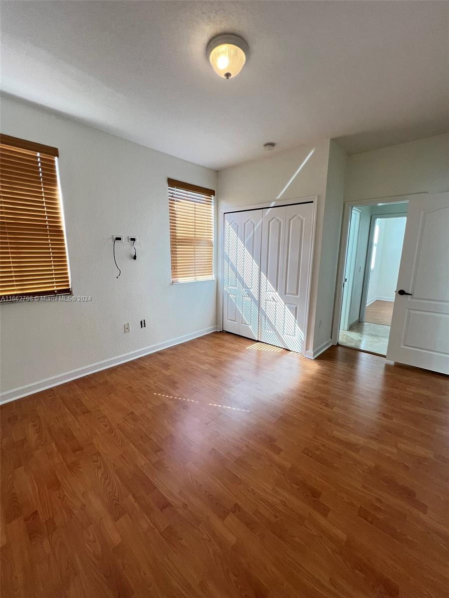 7655 NW 113th Path