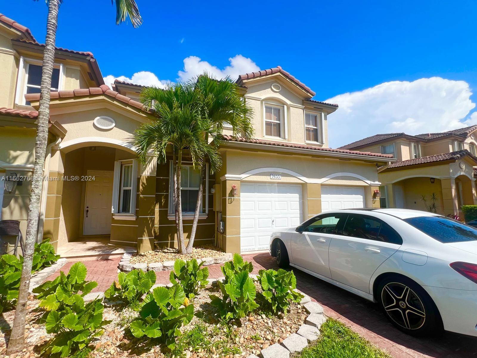7655 NW 113th Path