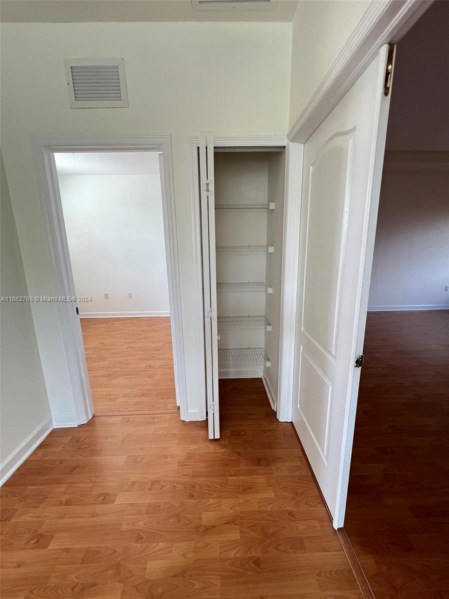 7655 NW 113th Path