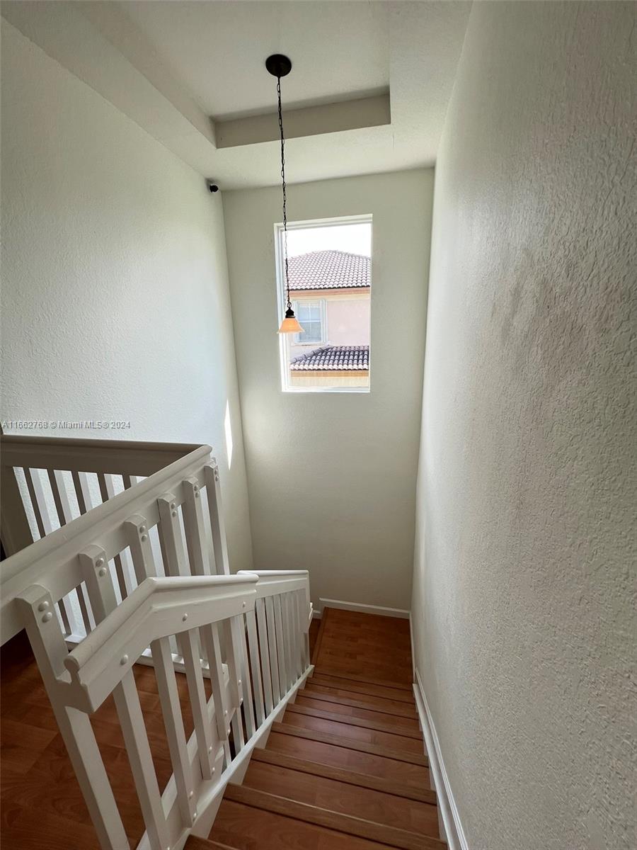 7655 NW 113th Path