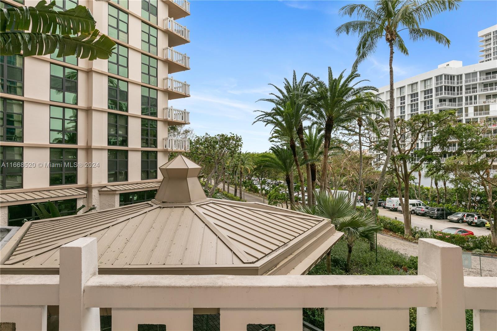 1111 Crandon Blvd # A205