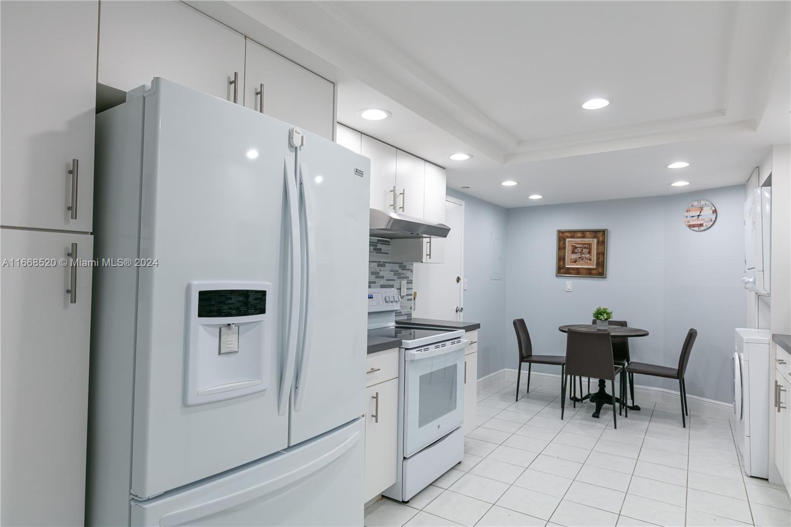 1111 Crandon Blvd # A205