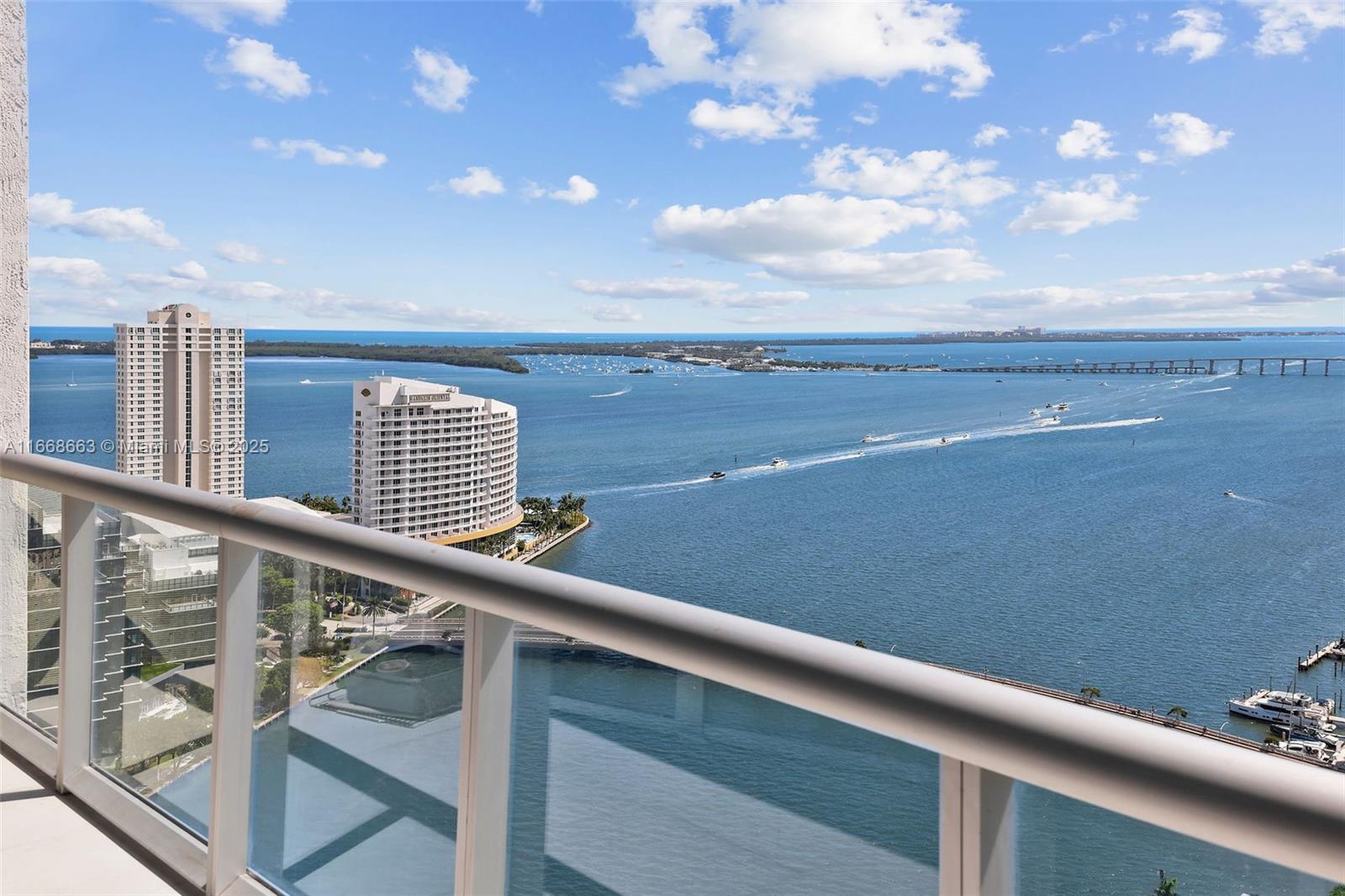 495 Brickell Ave # 2905