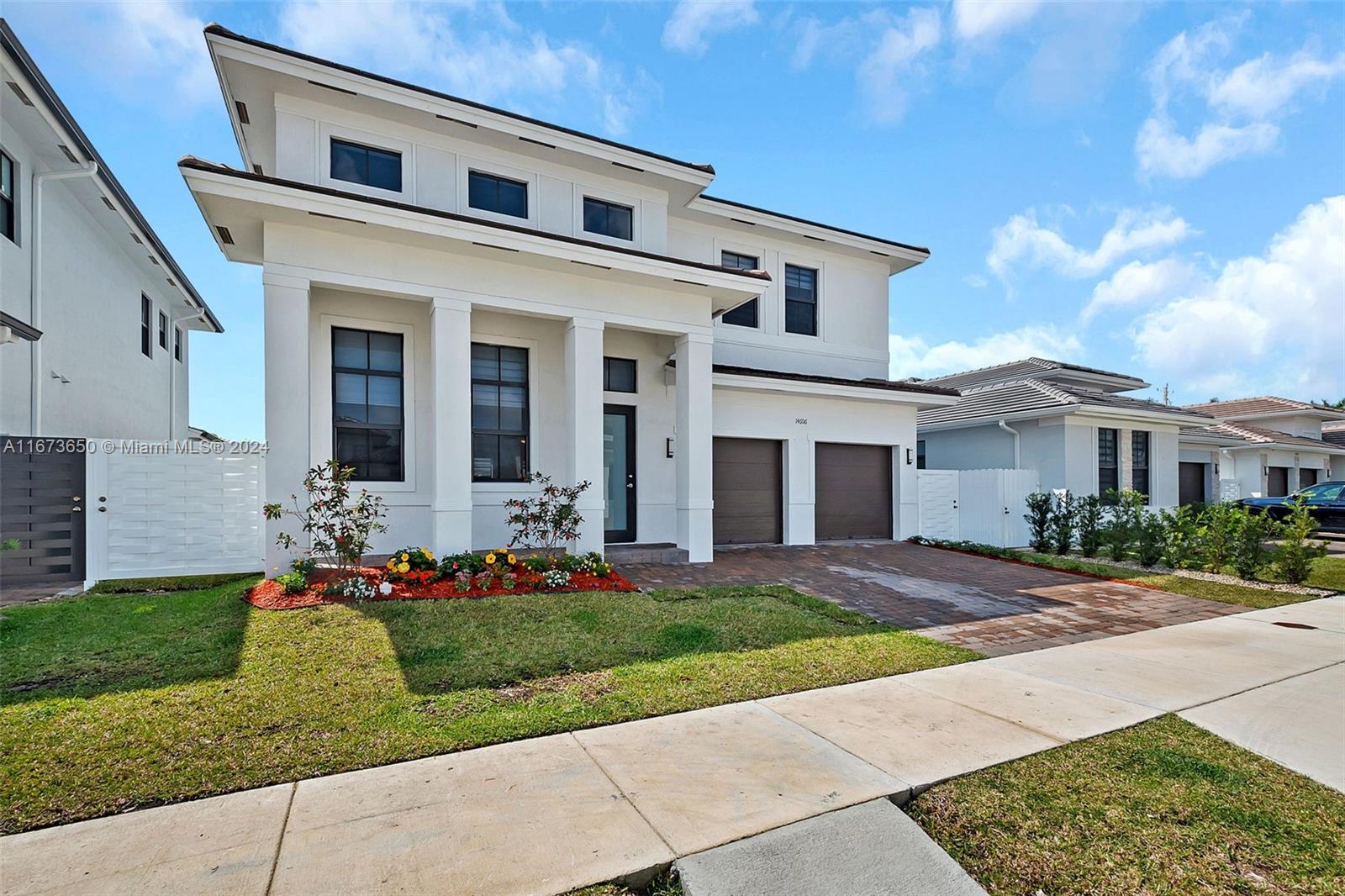14606 SW 22nd Ter