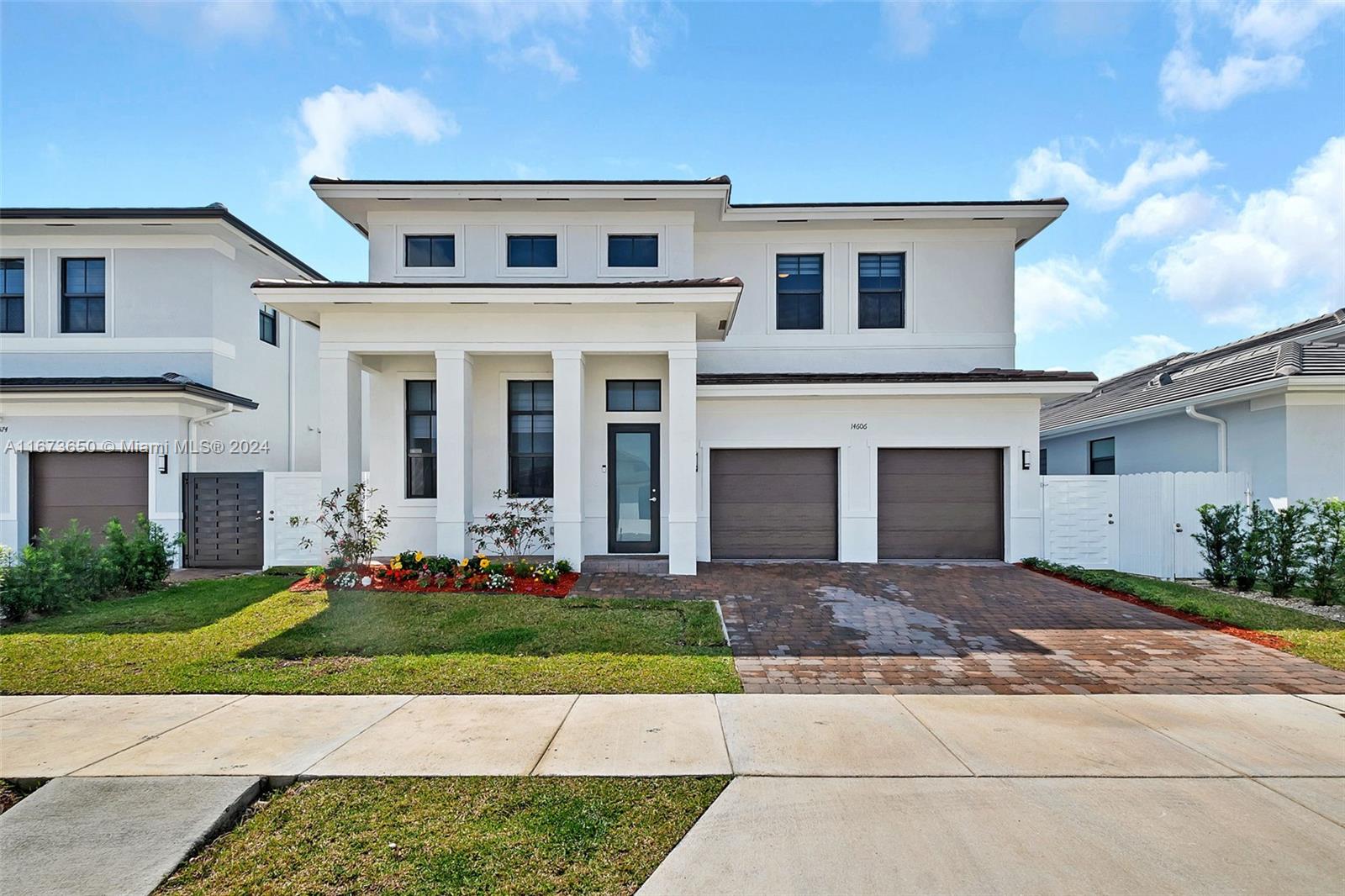 14606 SW 22nd Ter