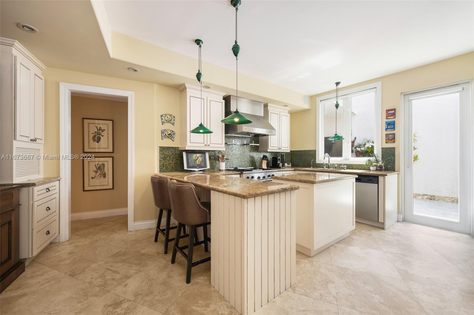 2401 Anderson Rd Unit: PH19