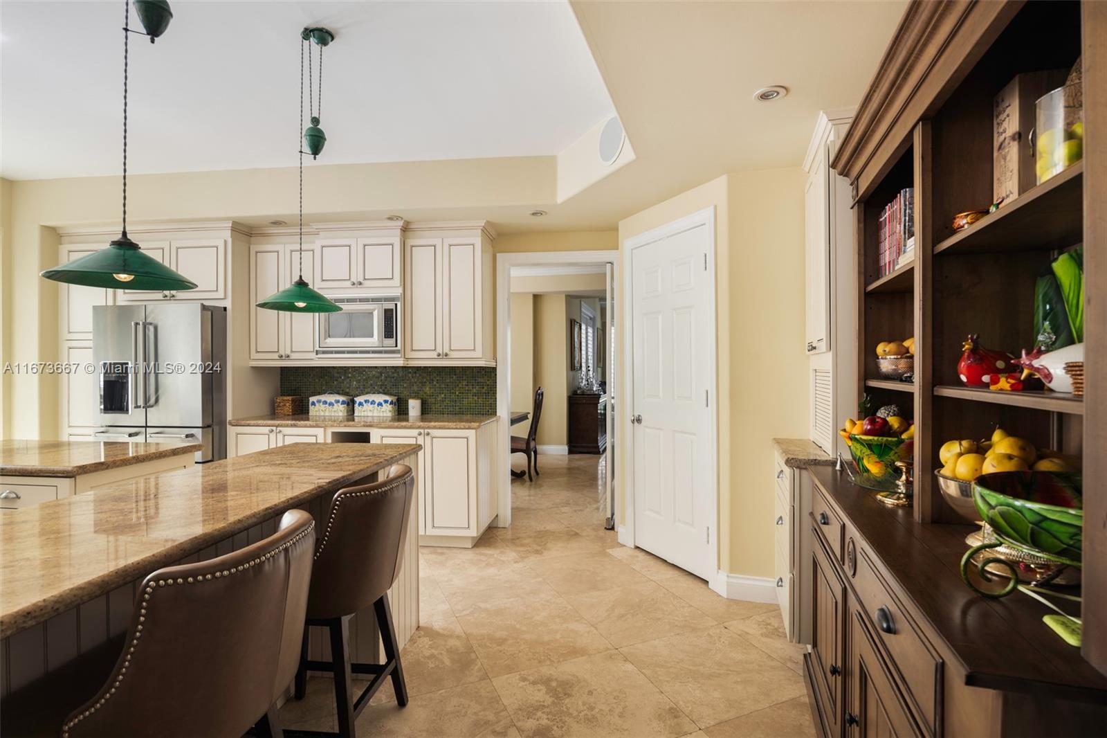 2401 Anderson Rd Unit: PH19