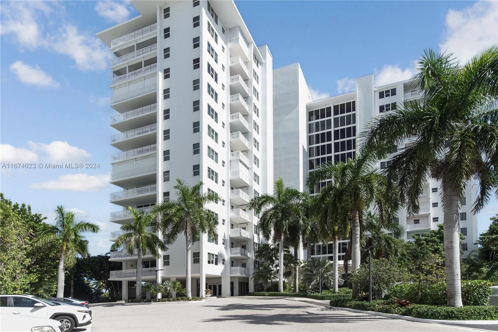200 Ocean Lane Dr # 1107