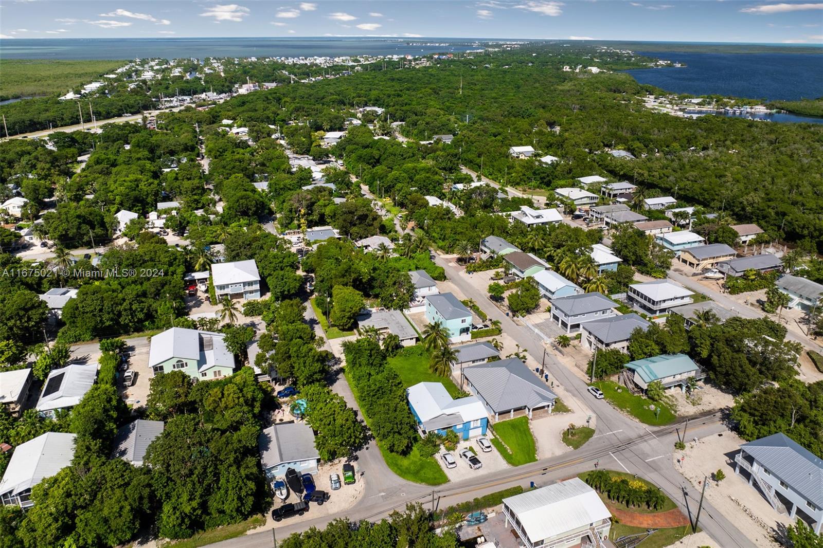 974 Oleander Rd