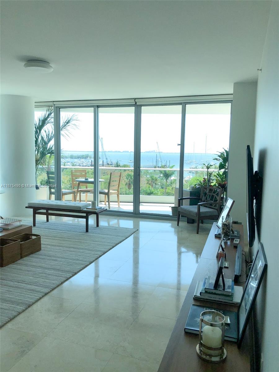 2627 S Bayshore Dr # 701