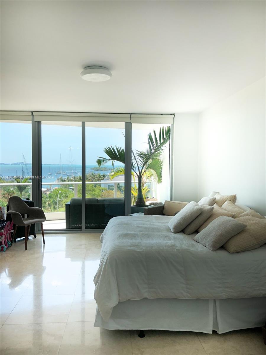 2627 S Bayshore Dr # 701