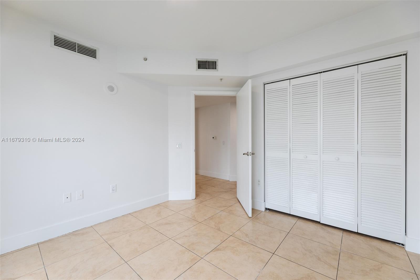 41 SE 5th St # 617