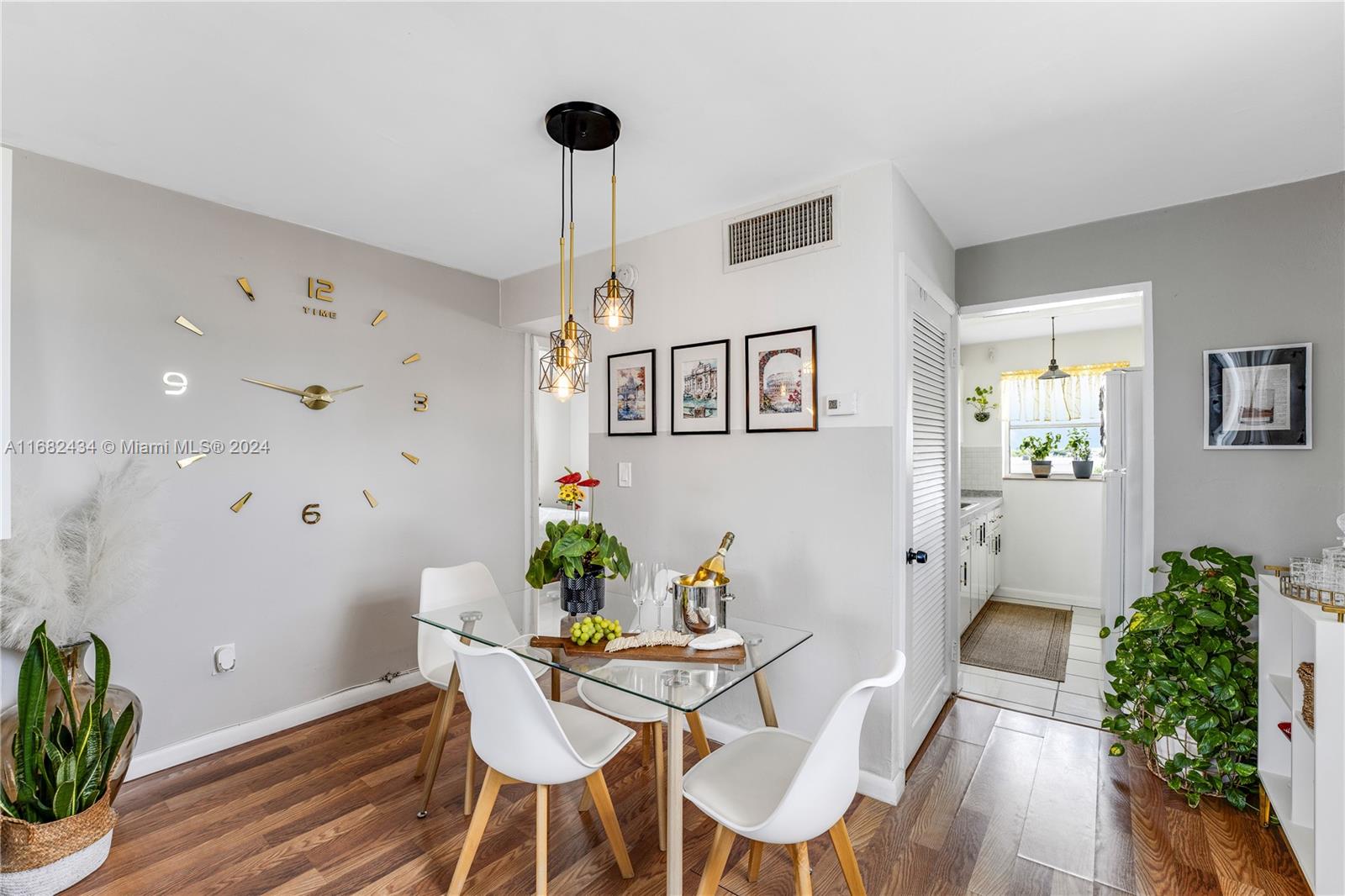 631 Jefferson Ave # 505