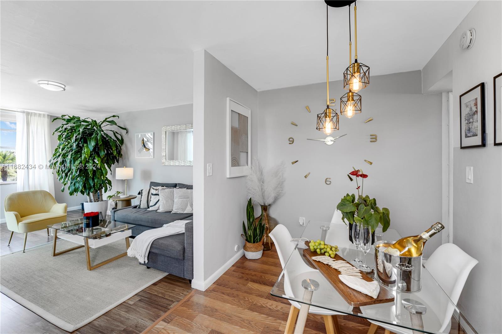 631 Jefferson Ave # 505