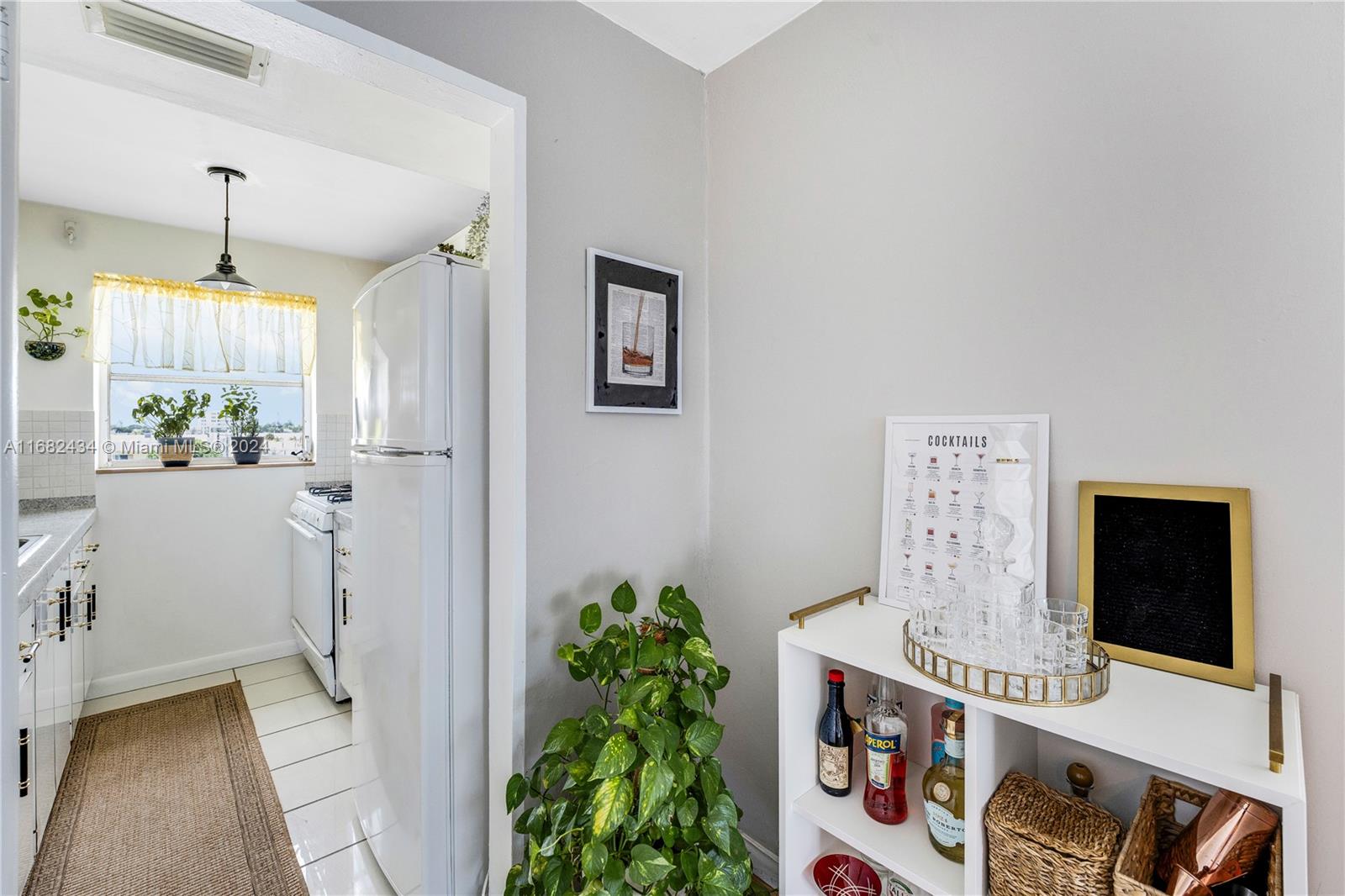 631 Jefferson Ave # 505
