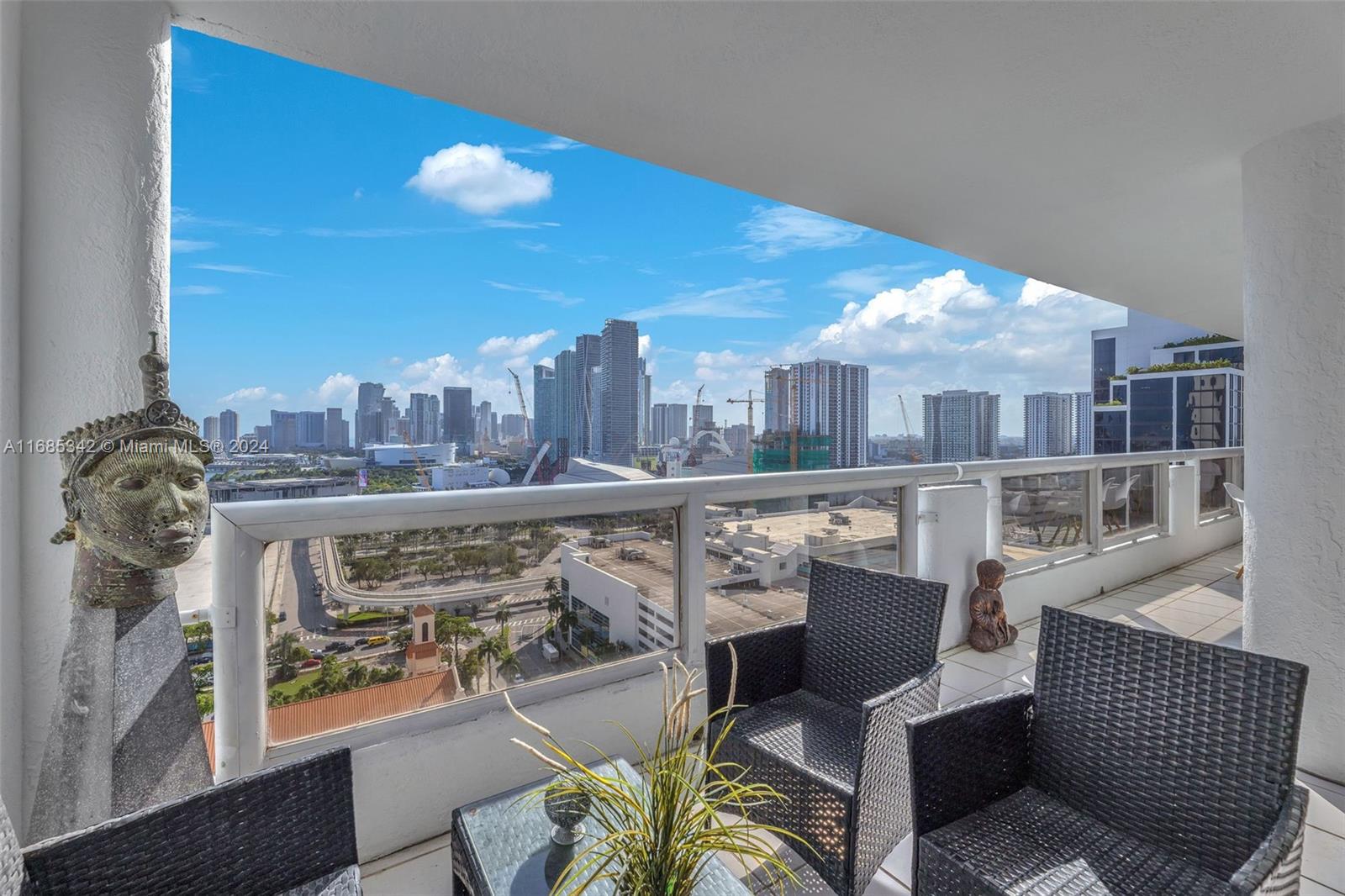 1717 N Bayshore Dr # 2654 Unit: A-2654