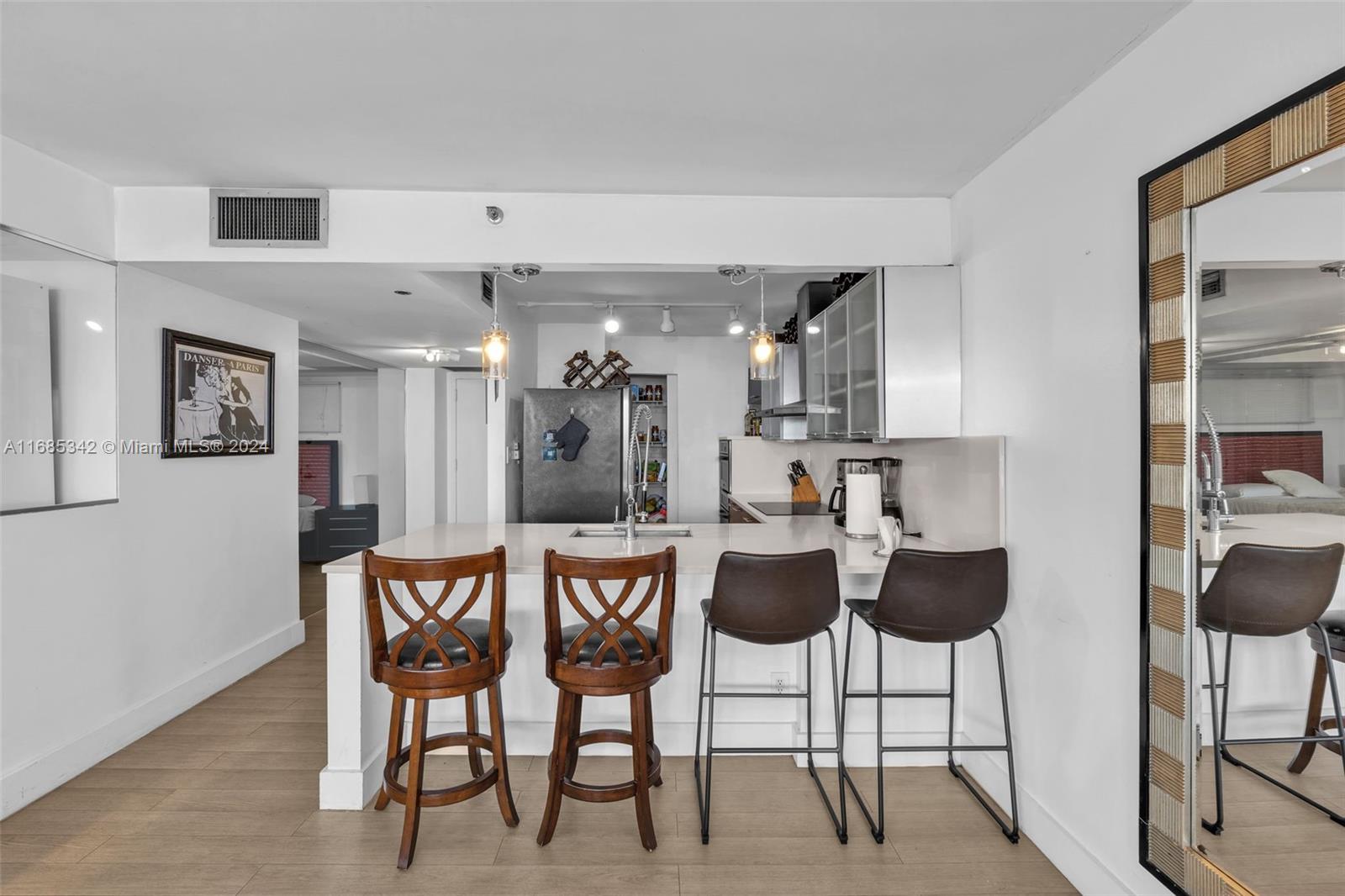 1717 N Bayshore Dr # 2654 Unit: A-2654