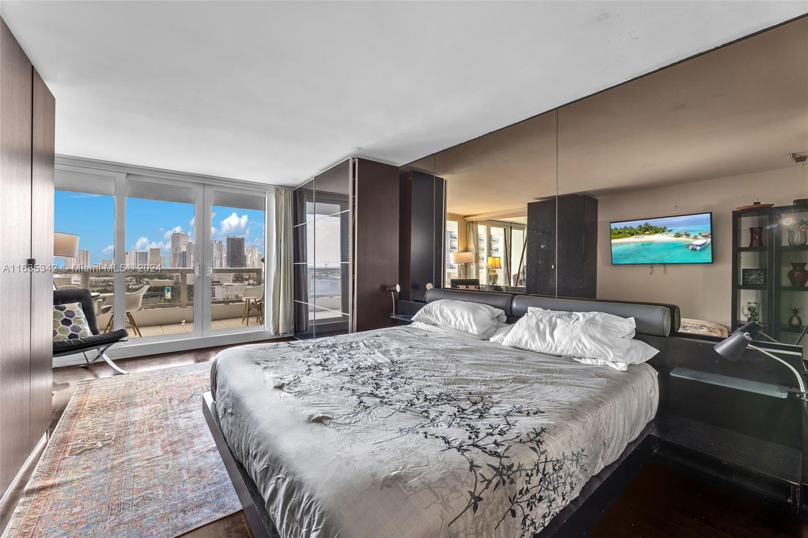 1717 N Bayshore Dr # 2654 Unit: A-2654