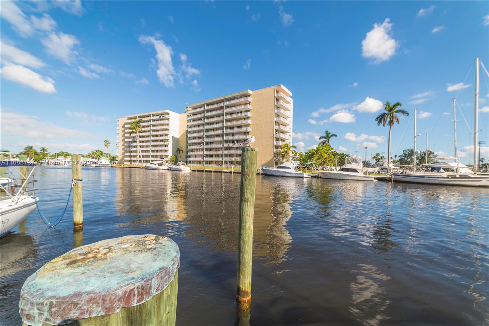 2415 NW 16th St Rd # 1 Unit: 502-1