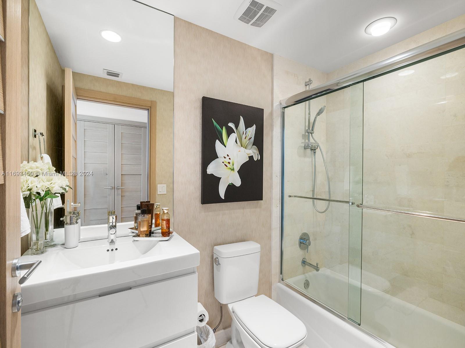 17301 Biscayne Blvd # 1810