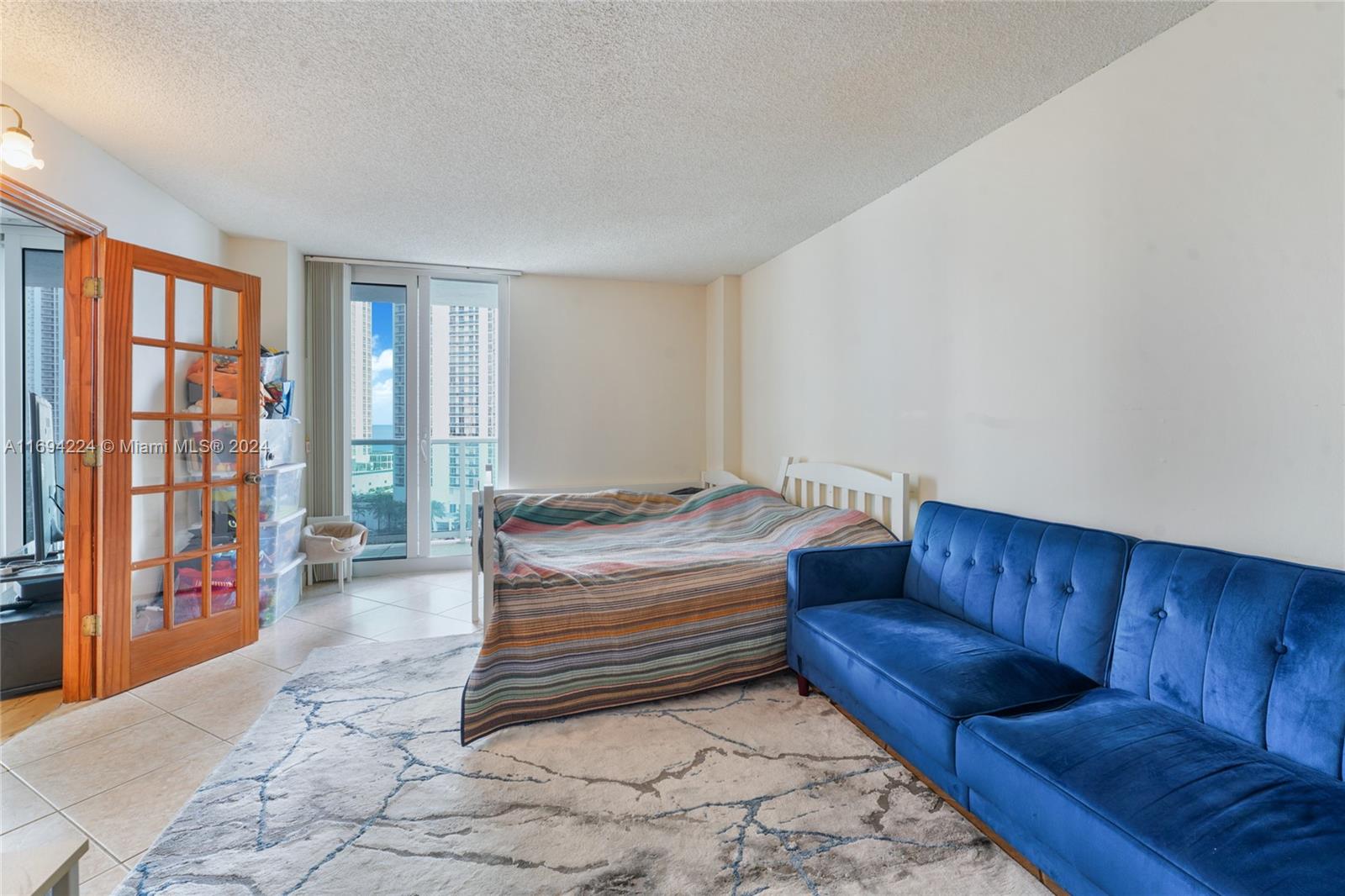 100 Bayview Dr # 1411