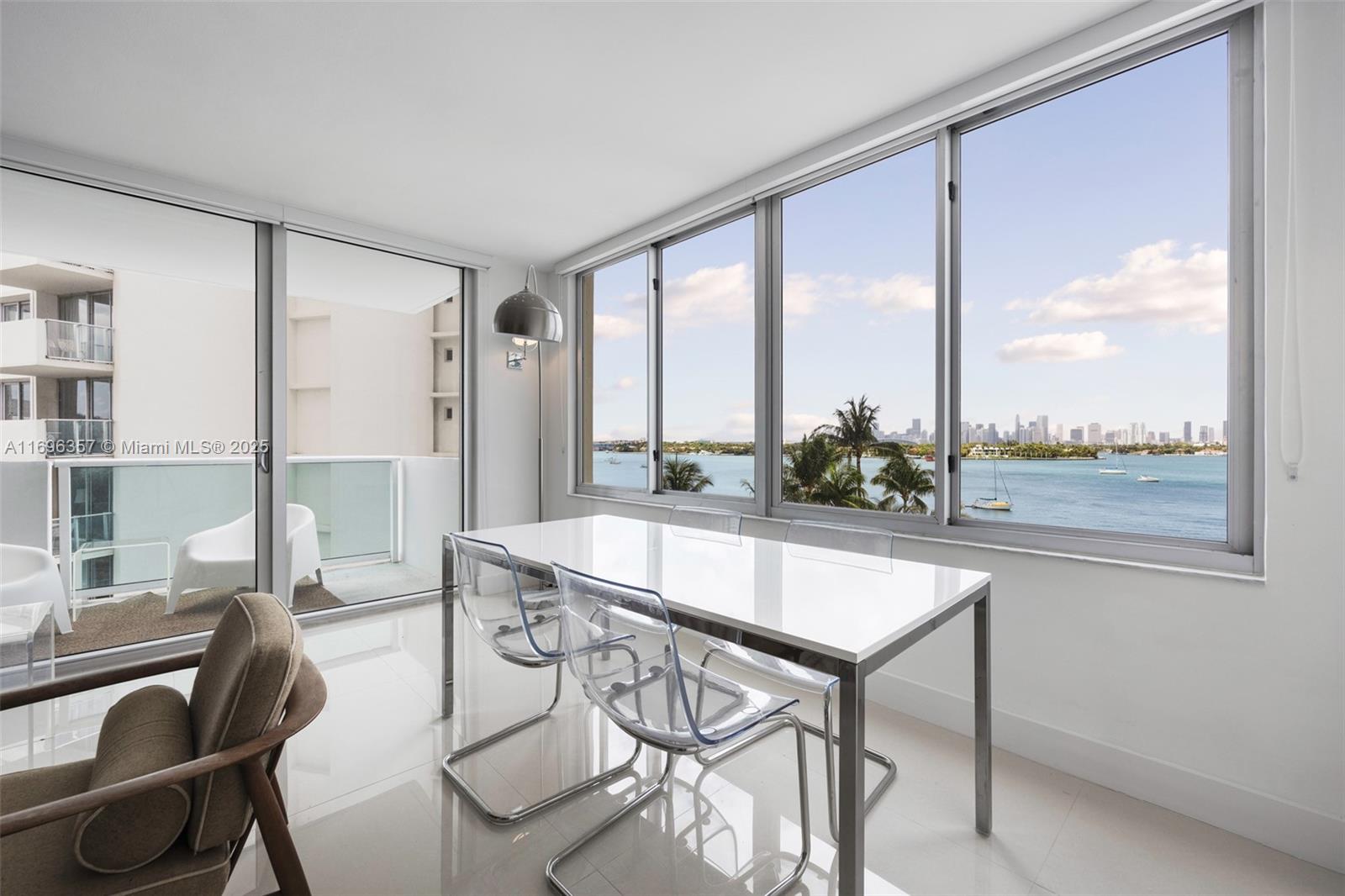 1200 West Ave # 506