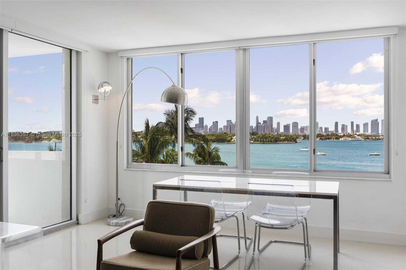 1200 West Ave # 506