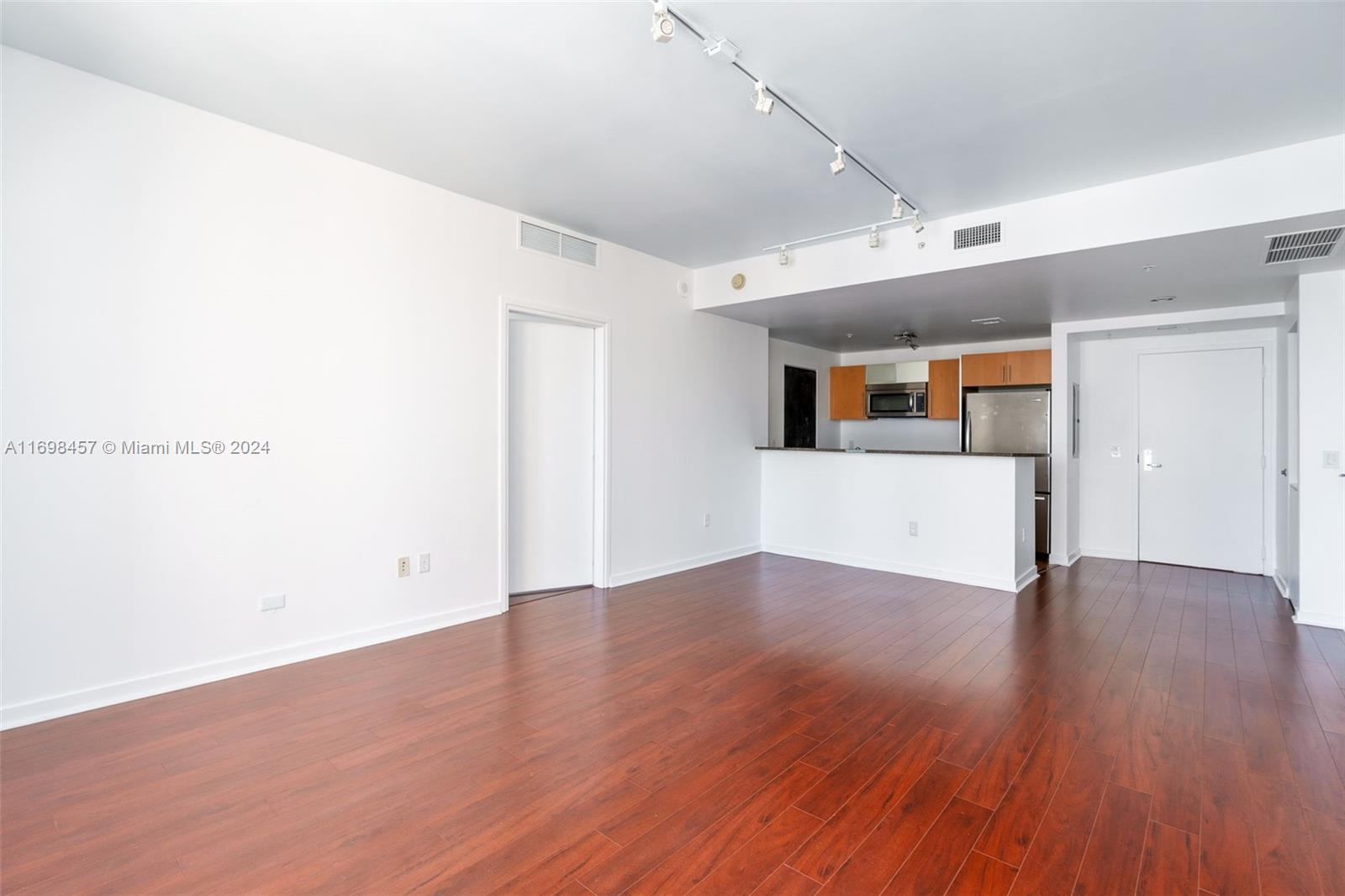 300 S Biscayne Blvd # 2614 Unit: T-2614