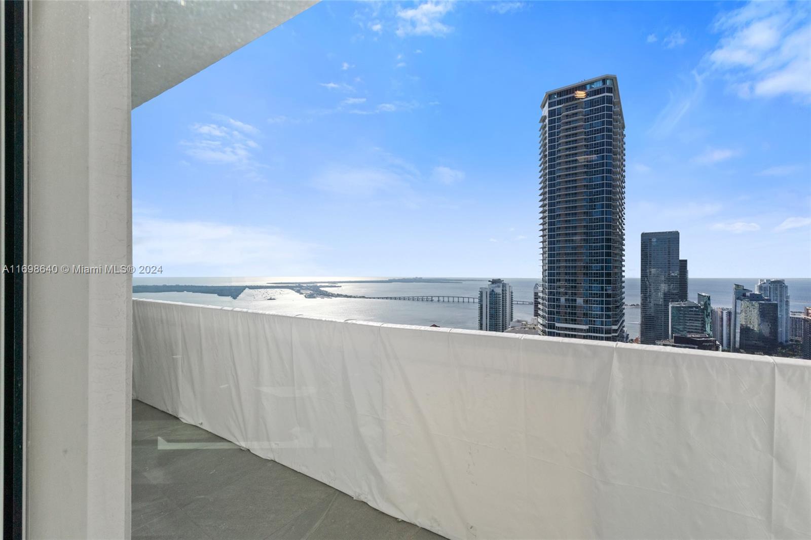 950 Brickell Bay Dr # 5507