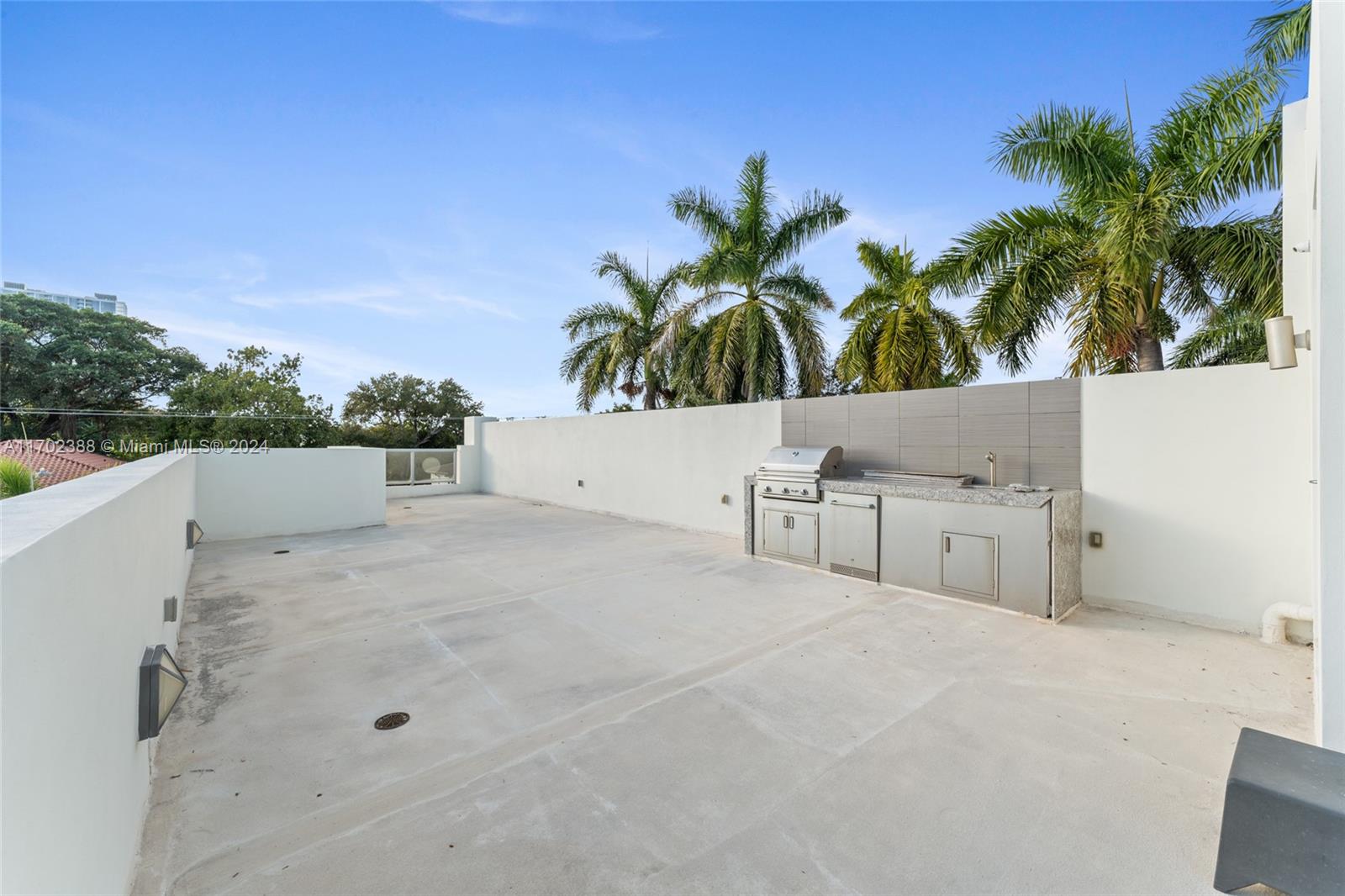 3027 Elizabeth St # 3027