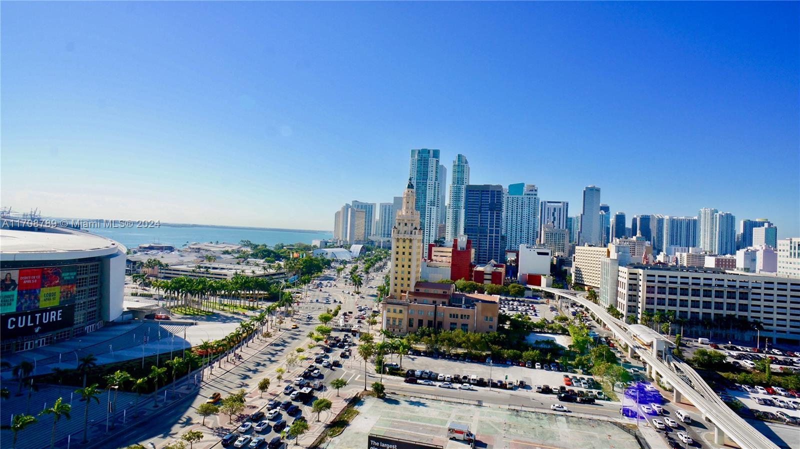 888 Biscayne Blvd # 1603