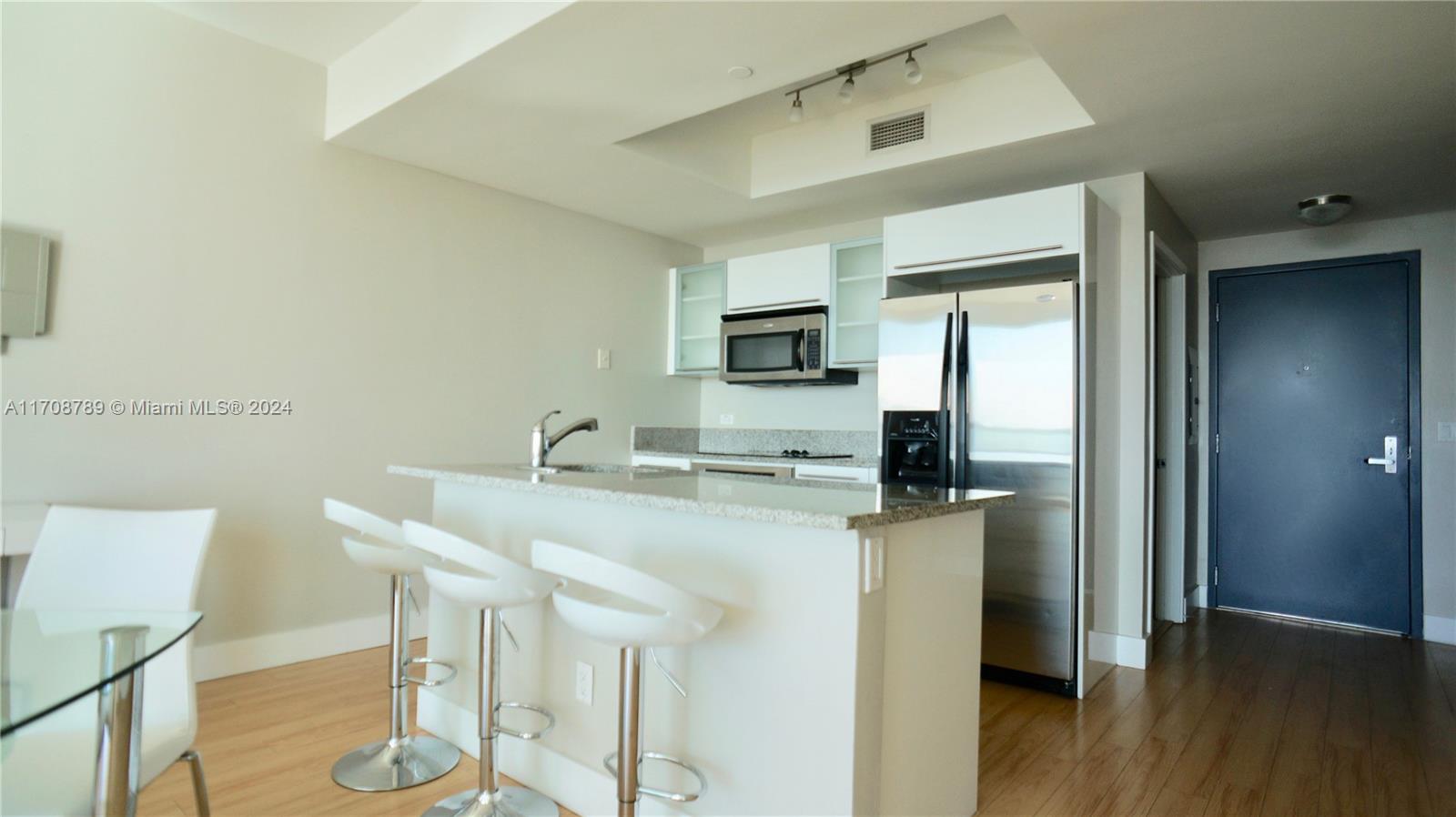 888 Biscayne Blvd # 1603