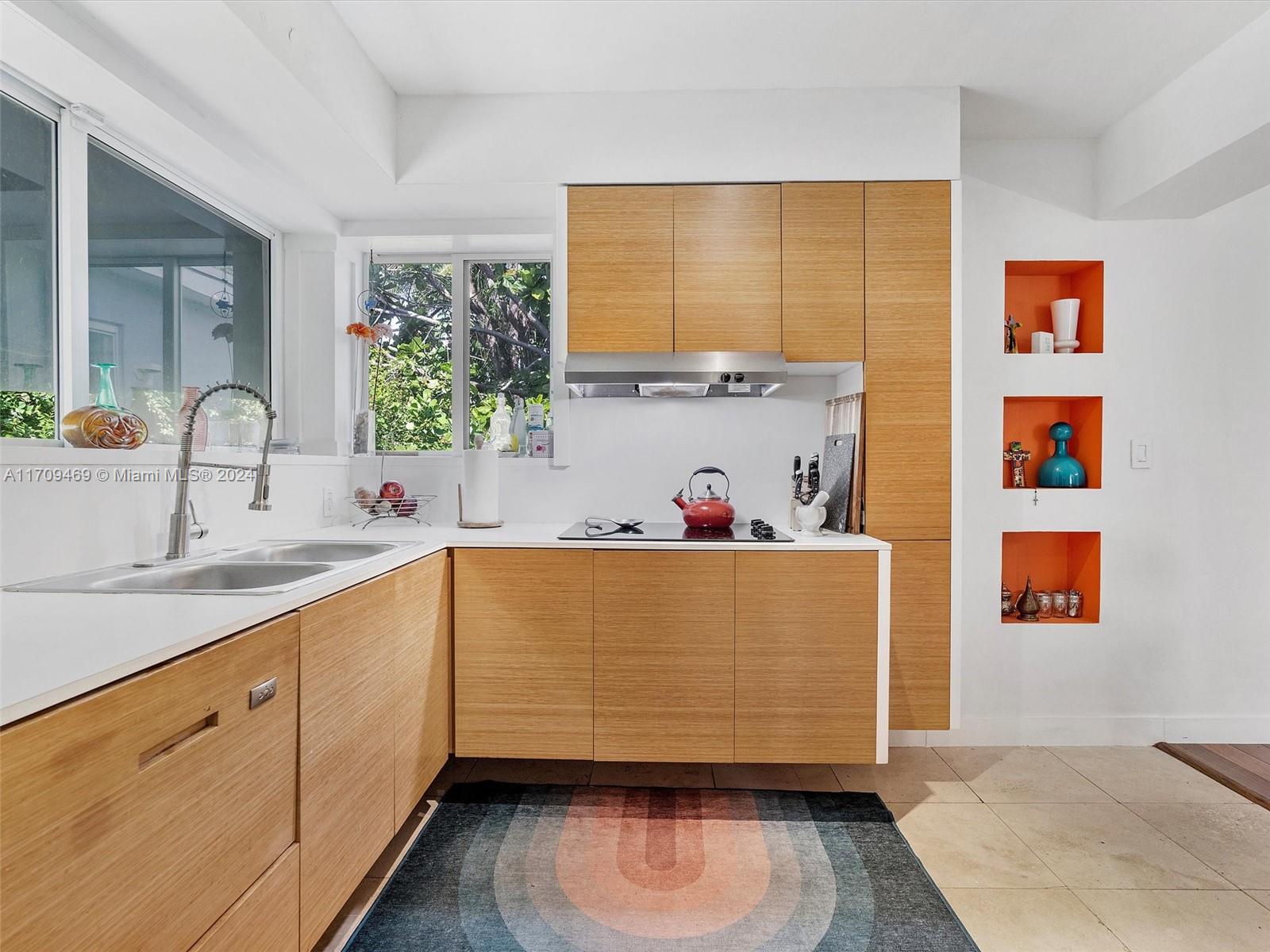 41 NE 51st St
