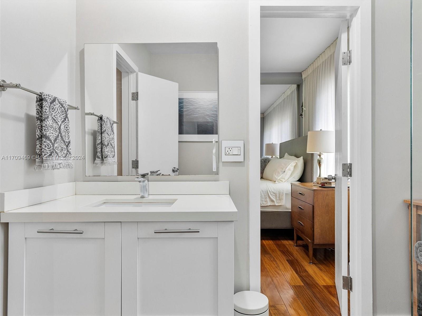 41 NE 51st St