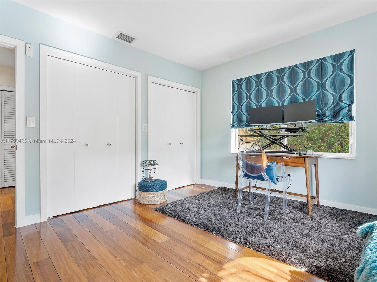 41 NE 51st St