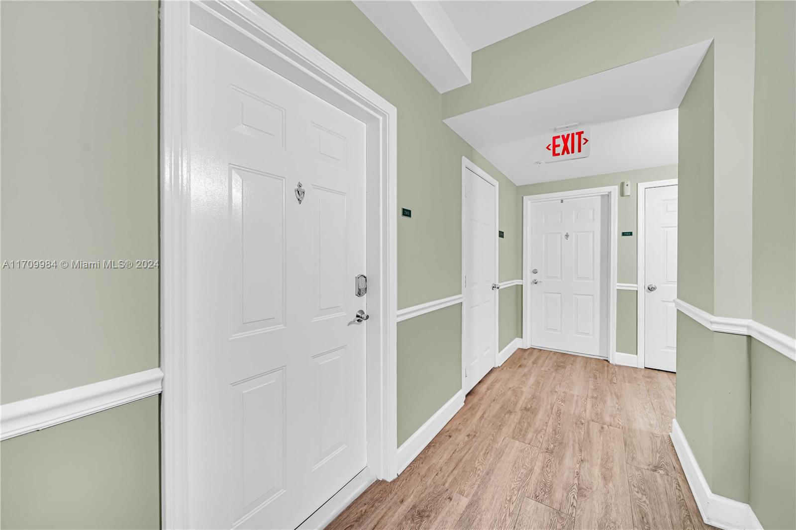 50 Menores Ave # 703