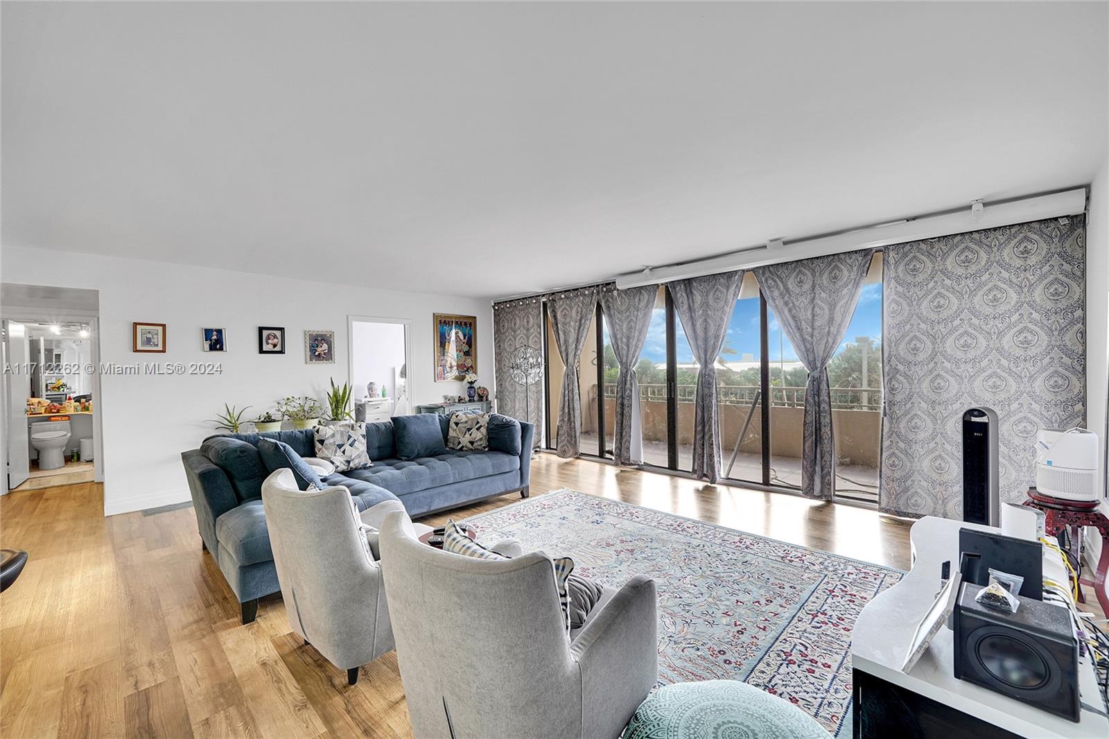 11113 Biscayne Blvd # 255