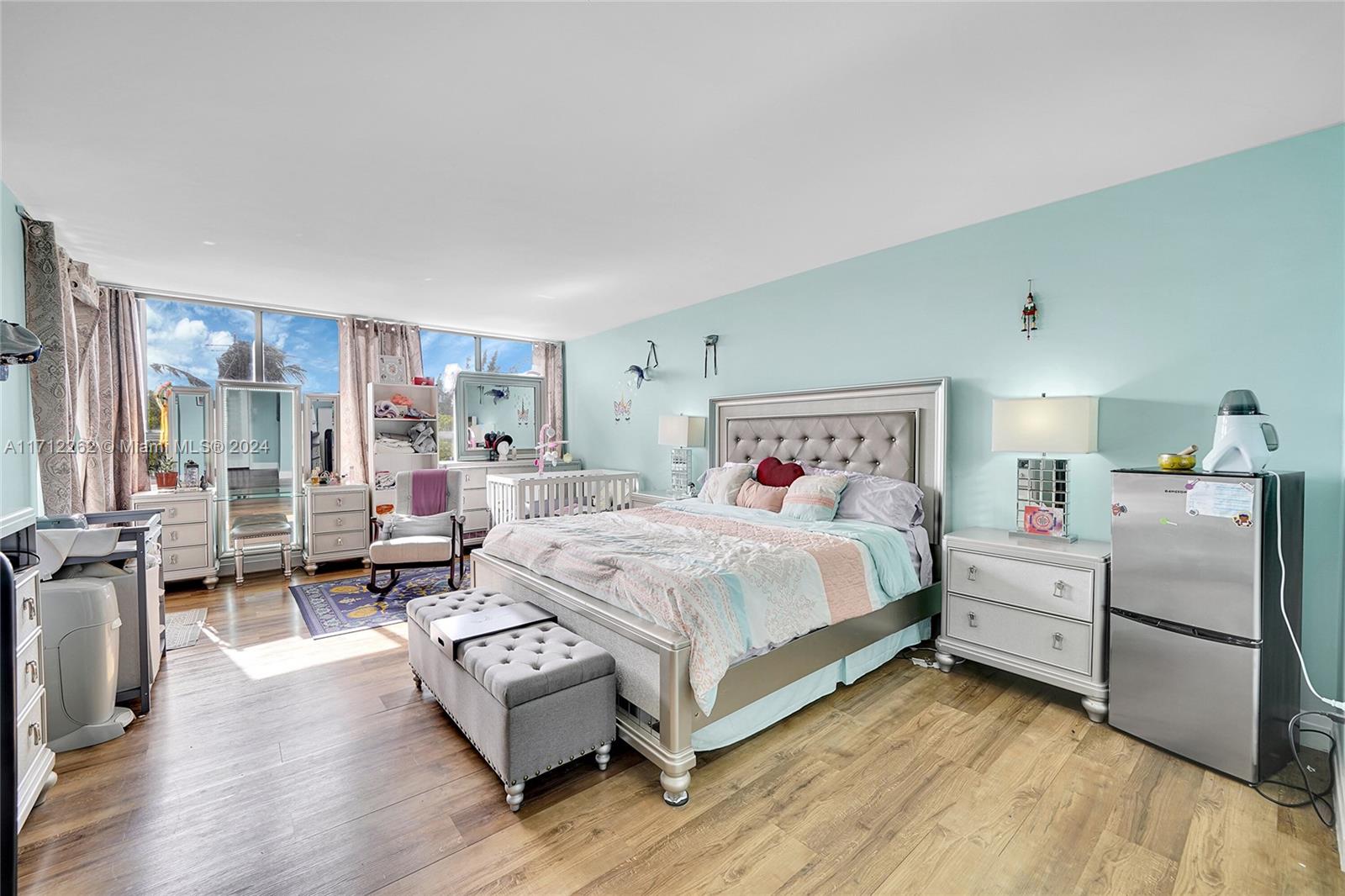 11113 Biscayne Blvd # 255