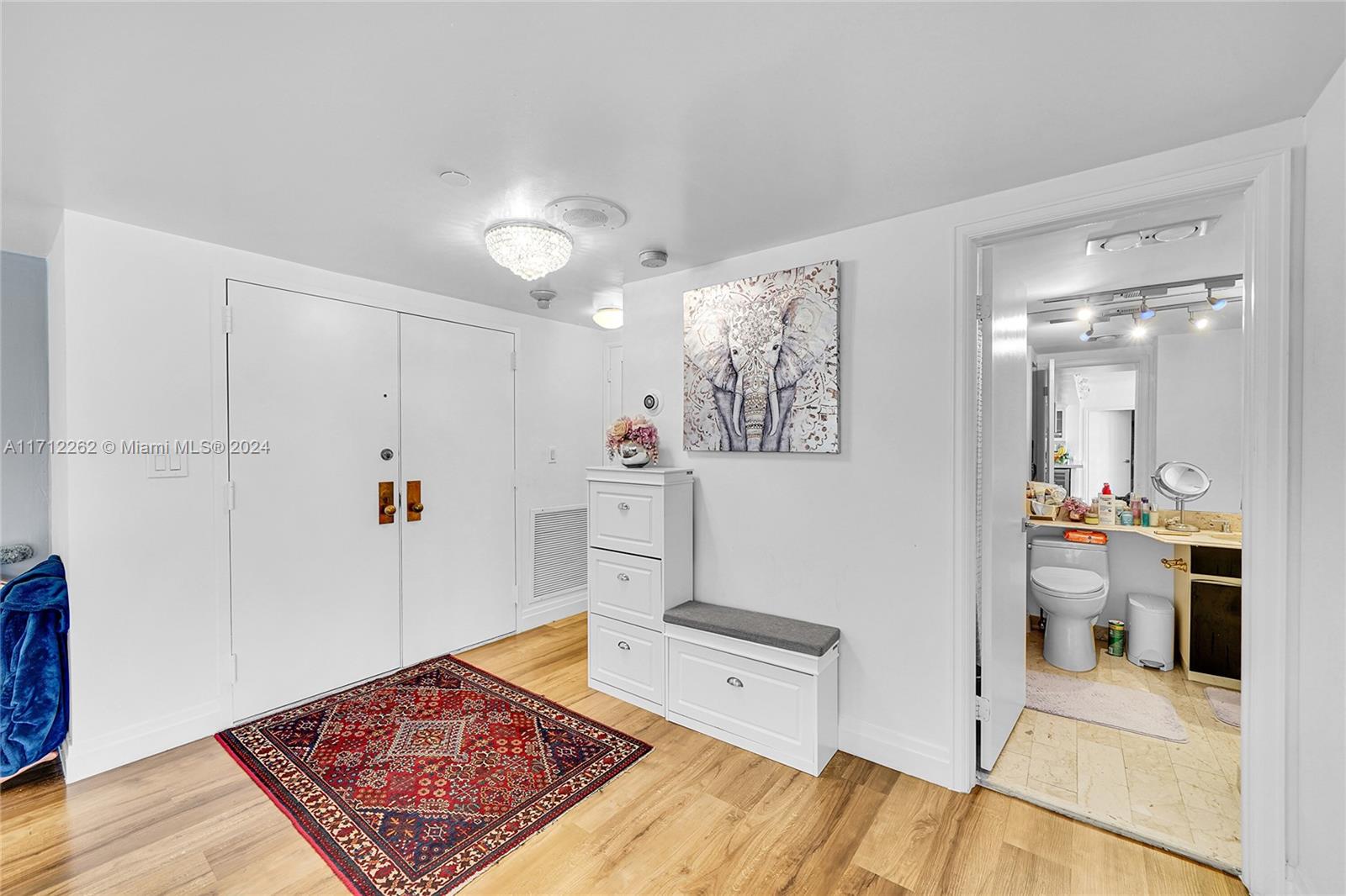 11113 Biscayne Blvd # 255