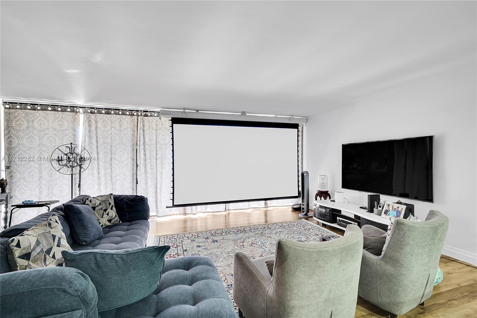 11113 Biscayne Blvd # 255
