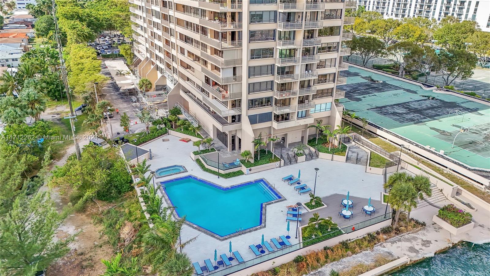 11113 Biscayne Blvd # 255