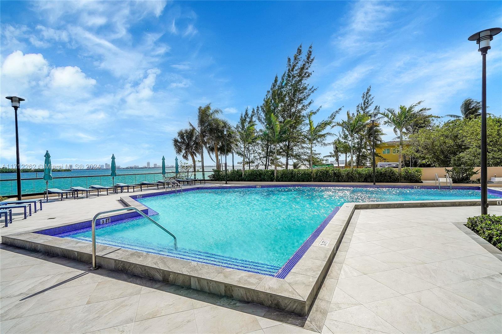 11113 Biscayne Blvd # 255