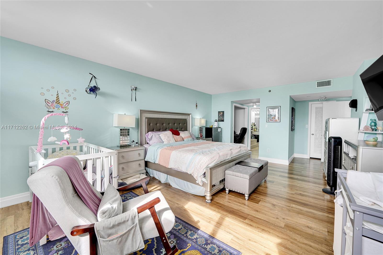 11113 Biscayne Blvd # 255