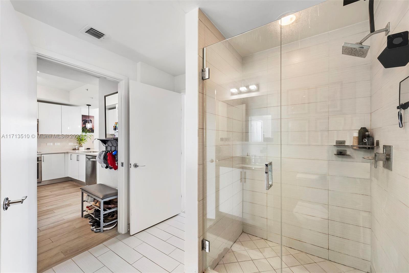 999 SW 1st Ave # 2908